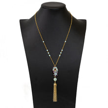 Load image into Gallery viewer, フラワーモチーフが美しいネックレス