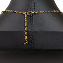 Load image into Gallery viewer, フラワーモチーフが美しいネックレス