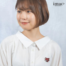Load image into Gallery viewer, 落ち着いた赤がエレガントなビジューブローチ