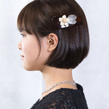 画像をギャラリービューアに読み込む, バレッタ ボヘミアングラス ベージュ フラワー 149495