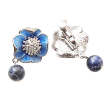 Load image into Gallery viewer, イヤリング 七宝 ソーダライト ブルー フラワー 149925