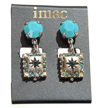 Load image into Gallery viewer, スワロフスキークリスタルをあしらったイヤリング