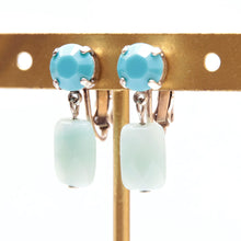 Load image into Gallery viewer, 淡い水色のアマゾナイトとスワロフスキークリスタルの組み合わせが上品なイヤリング