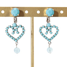 Load image into Gallery viewer, 淡い水色のアクアマリンとスワロフスキークリスタルの組み合わせが上品なイヤリング