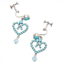Load image into Gallery viewer, 淡い水色のアクアマリンとスワロフスキークリスタルの組み合わせが上品なイヤリング