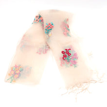 Load image into Gallery viewer, スカーフ シルク ホワイト レッド ブルー フラワー 刺繍 150136