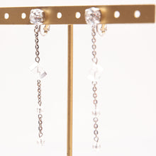 Load image into Gallery viewer, イヤリング クォーツ ラインストーン クリアカラー キューブ ロング 150142