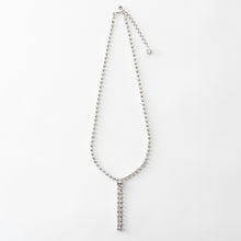 Load image into Gallery viewer, 【芸能人着用】ネックレス ラインストーン クリアカラー センターロング 150575