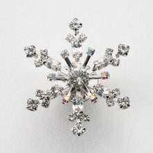 画像をギャラリービューアに読み込む, バッジ ラインストーン クリアカラー 雪の結晶 150741 メール便