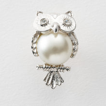 画像をギャラリービューアに読み込む, バッジ パール ホワイト ふくろう 150743 メール便