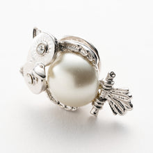 画像をギャラリービューアに読み込む, バッジ パール ホワイト ふくろう 150743 メール便