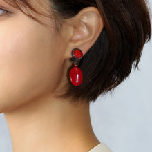 Load image into Gallery viewer, イヤリング ボヘミアングラス レッド ハンギング 150756