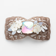 画像をギャラリービューアに読み込む, バレッタ 白蝶貝 ボヘミアングラス ホワイト グレー フラワー 150757