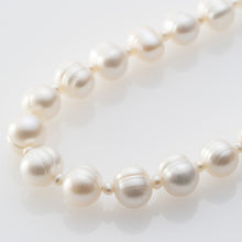 画像をギャラリービューアに読み込む, 【大島由香里 アナ着用】ネックレス 淡水パール ショート ホワイト 150802
