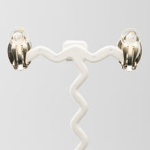 Load image into Gallery viewer, イヤリング ムーンストーン 天然石 ピンク オーバル 150810 メール便