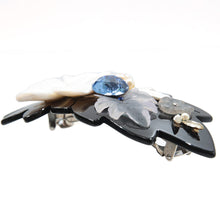 画像をギャラリービューアに読み込む, シェルとボヘミアングラス、淡水パールの組み合わせが華やかなヘアバレッタ