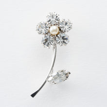 Load image into Gallery viewer, ブローチ ラインストーン フラワー パール クリア 150894 メール便