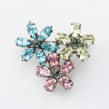 画像をギャラリービューアに読み込む, ブローチ ラインストーン フラワー パステルカラー 150997 メール便