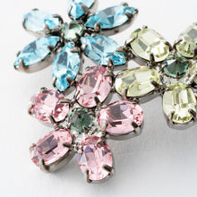 画像をギャラリービューアに読み込む, ブローチ ラインストーン フラワー パステルカラー 150997 メール便