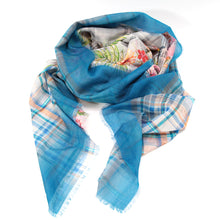 画像をギャラリービューアに読み込む, スカーフ コットン レーヨン シルク ブルー グレー フラワー チェック 正方形 151042 メール便