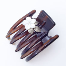 画像をギャラリービューアに読み込む, 白蝶貝の優しい光沢が美しいクリップ「スターリリー」