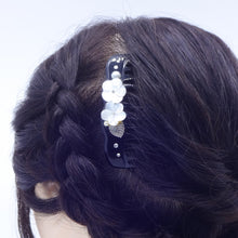 画像をギャラリービューアに読み込む, コーム 白蝶貝 ラインストーン ホワイト フラワー ブラック かんざし ヘアアクセサリー 149394