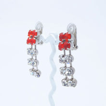 Load image into Gallery viewer, 【バチェラー・ジャパン出演者着用】イヤリング ラインストーン オレンジ クリアカラー 087163