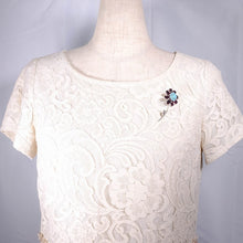 画像をギャラリービューアに読み込む, ブローチ ラインストーン パープル ブルー フラワー 150029 メール便