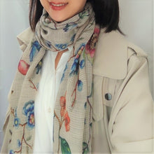 画像をギャラリービューアに読み込む, スカーフ ウール コットン ベージュ ブルー ピンク フラワー 150651