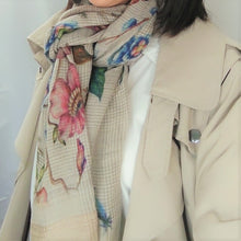 画像をギャラリービューアに読み込む, スカーフ ウール コットン ベージュ ブルー ピンク フラワー 150651