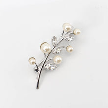 画像をギャラリービューアに読み込む, ブローチ パール ラインストーン ホワイト クリアカラー ボタニカル 140426