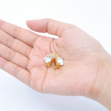 Load image into Gallery viewer, イヤリング ラインストーン クリアカラー スクエア 053364