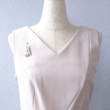 画像をギャラリービューアに読み込む, ブローチ ボヘミアングラス ラインストーン パール クリスマスツリー ホワイト ブルー 139257