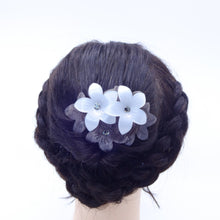 画像をギャラリービューアに読み込む, バレッタ ラインストーン グレー ホワイト フラワー 150594