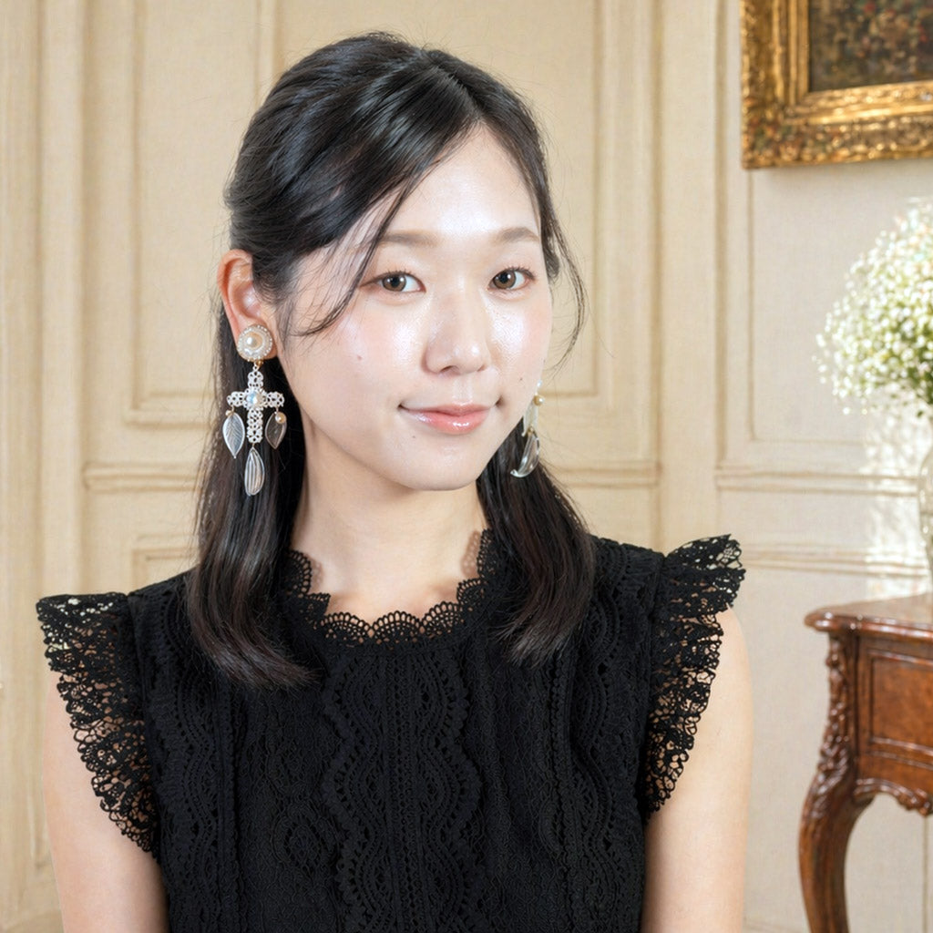 イヤリング ボヘミアングラス パール ホワイト クロス リーフ ロング 059303