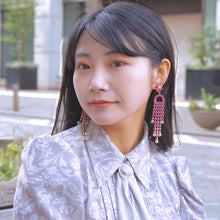 画像をギャラリービューアに読み込む, イヤリング ラインストーン ピンク フラワー ロング 091977
