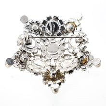 画像をギャラリービューアに読み込む, ブローチ ラインストーン パール クリアカラー ホワイト 2WAY ペンダント 133281
