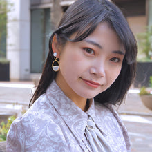 画像をギャラリービューアに読み込む, イヤリング 淡水パール 白蝶貝 ホワイト ゴールド フープ 150168
