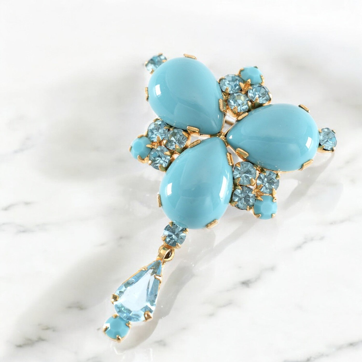 ブローチ ボヘミアングラス ラインストーン ブルー ハンギング 153070