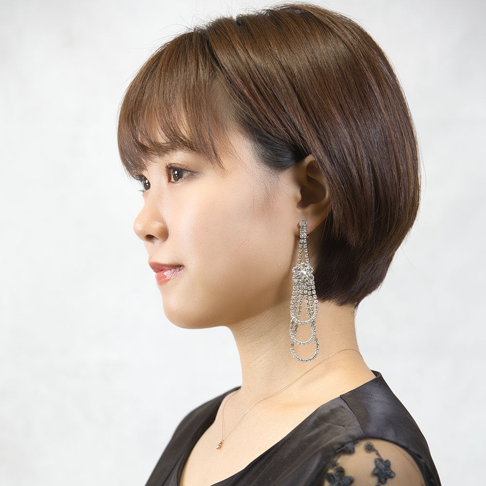 【小田茜さん着用】イヤリング ラインストーン クリアカラー フラワー ロング 144264