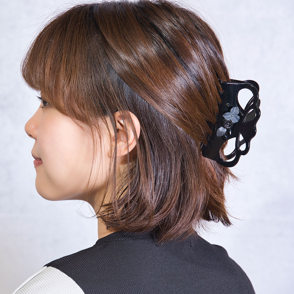 花モチーフの黒曜石と、ヨーロッパ製ボヘミアングラスが美しいクリップ「ガーデン」
