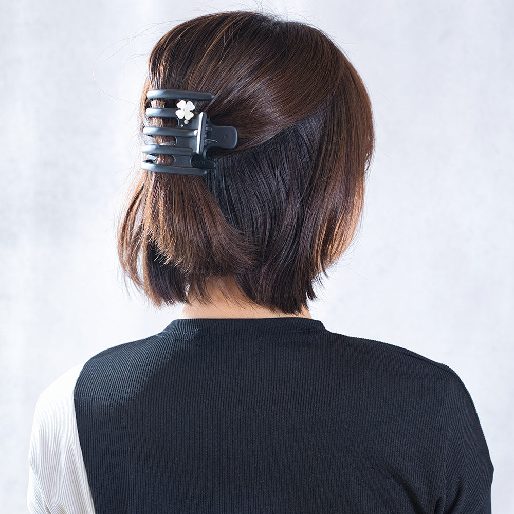 ヘアクリップ スターリリー 白蝶貝 ブラック ホワイト フラワー 147516
